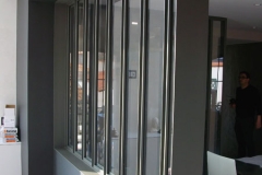 3-cloison-vitree-porte-galandage-grise