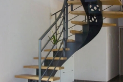 Escalier intérieur quart tournant