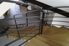 Escalier intérieur quart tournant