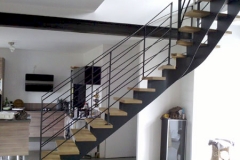 Escalier intérieur quart tournant