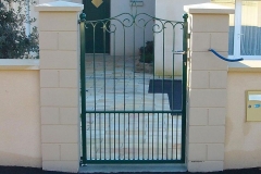 portillon-barreaux-vert